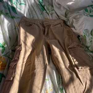 tan cargo jeans!